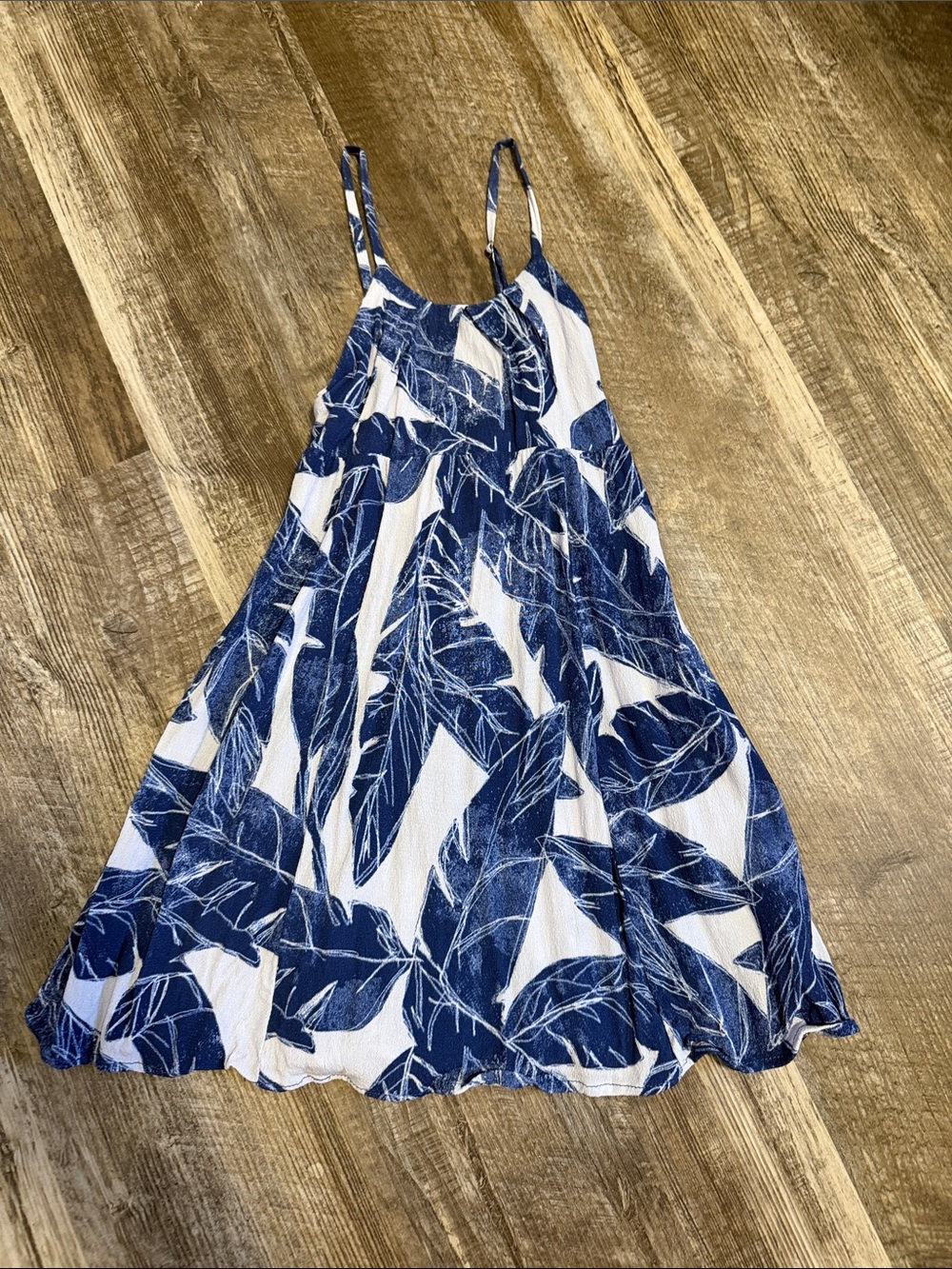 Cinnamon Girl size 3-4 Blue Leaf Print Sundress - Lightweight Summer Dress